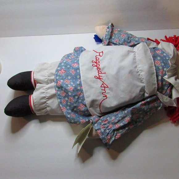 vintage Raggedy Ann stuffed doll by Applause with Parent's Guide book set - Picture 3 of 16
